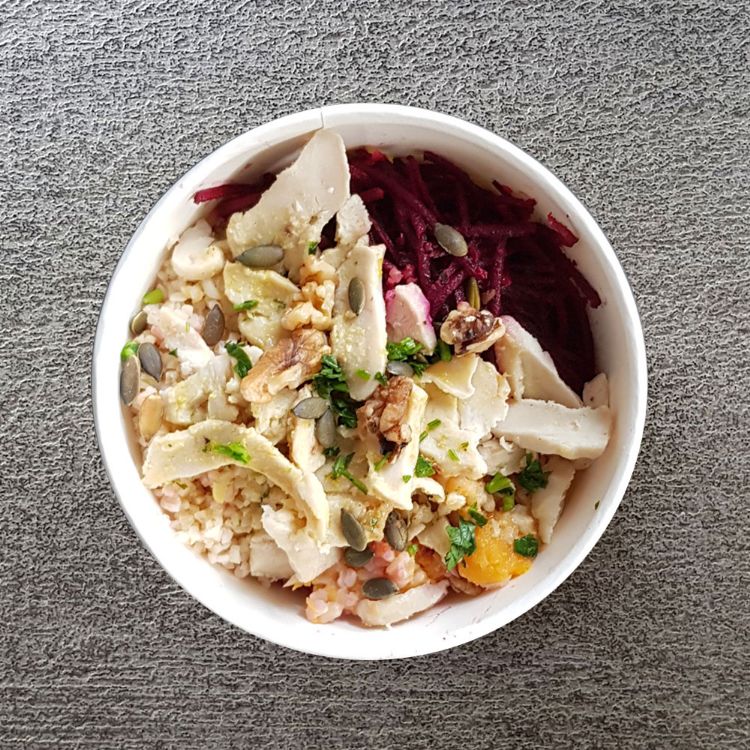 Bowl Poulet - Poulet, dés de courge, betteraves, boulgour et riz